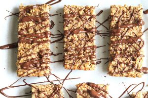 QuinoaProteinBars_Chocolate