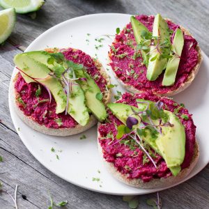 roasted-beet-hummus-3