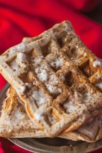 healthy-cinnamon-roll-waffles-3