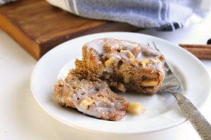 easy apple Cinnamon rolls