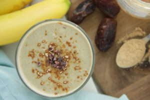 Maca smoothie helps your body energize, balance and nourish the adrenal glands and reduce those (fat storing) cortisol levels