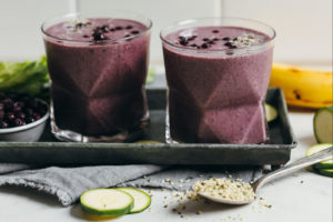 Creamy zucchini blackberry smoothie is a great pre-workout choice