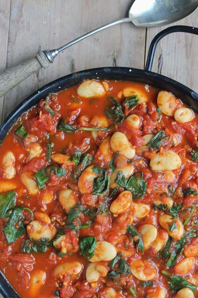 This is a veggie spanish beans recipe made by Active Vegetarian